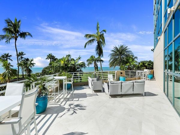 Naples Condo 1019830