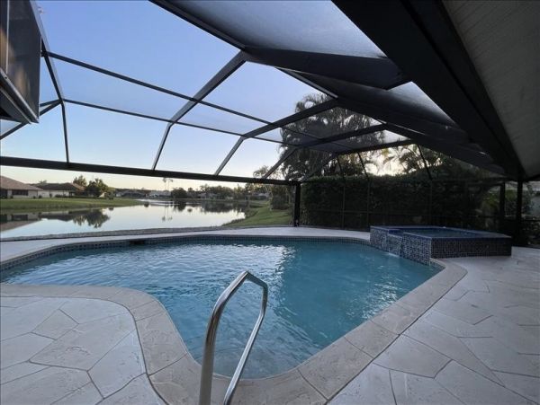 Naples Home 1019833