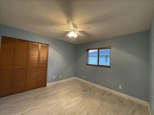 Naples Home 1019833