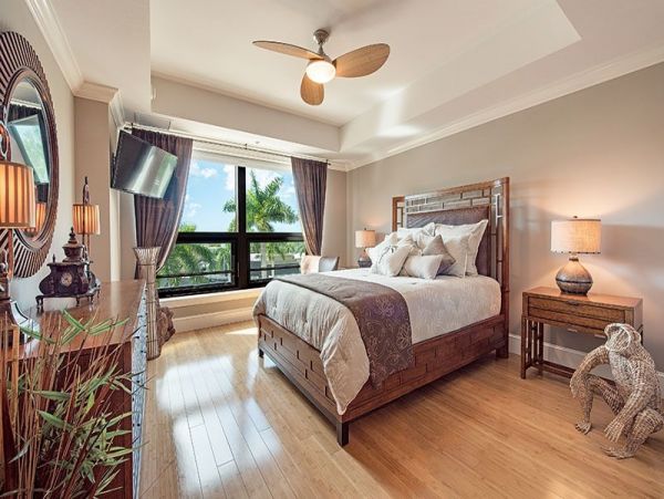 Naples Condo 1019834