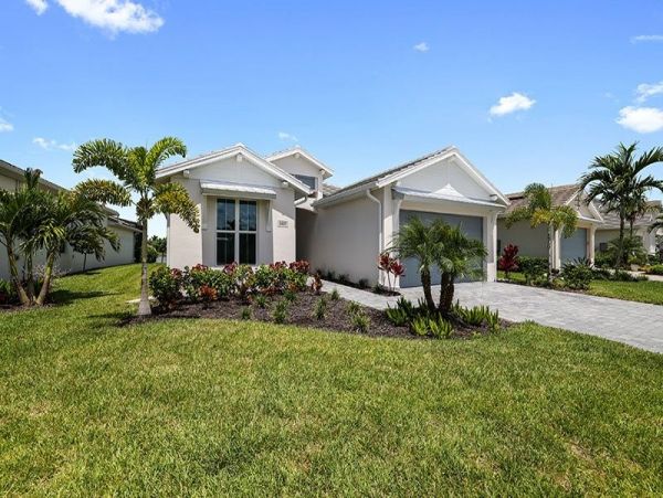 Naples Home 1019836