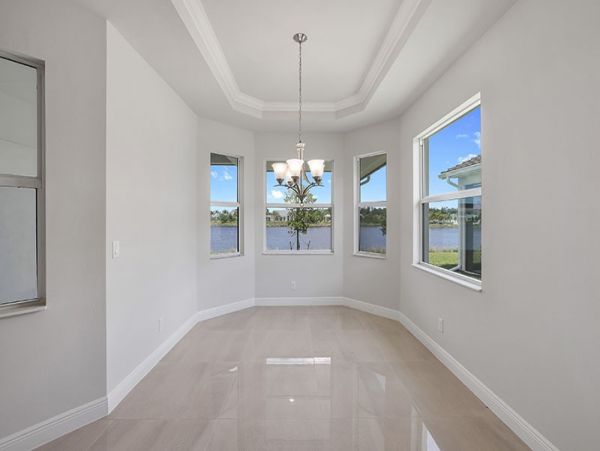 Naples Home 1019836