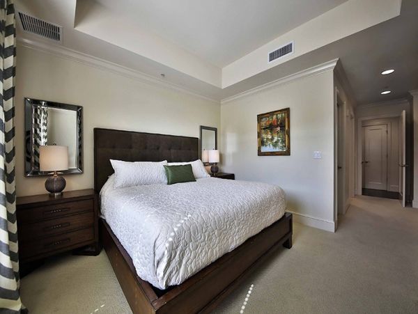 Naples Condo 1019837
