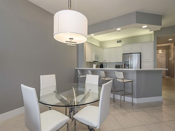 Stroll To Vanderbilt Beach Modern Condo