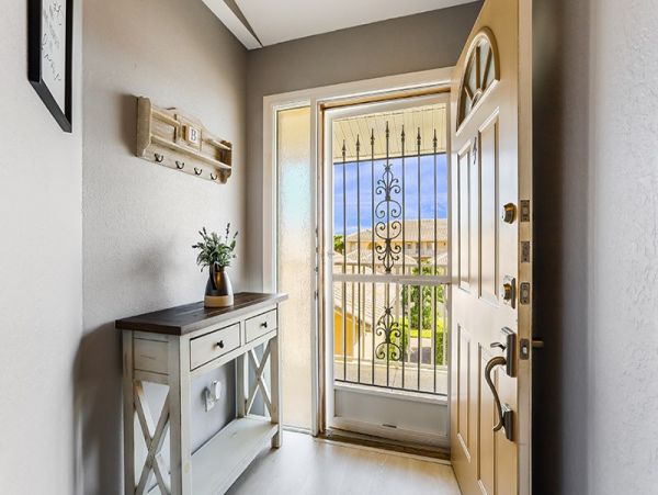 Naples Condo 1019844
