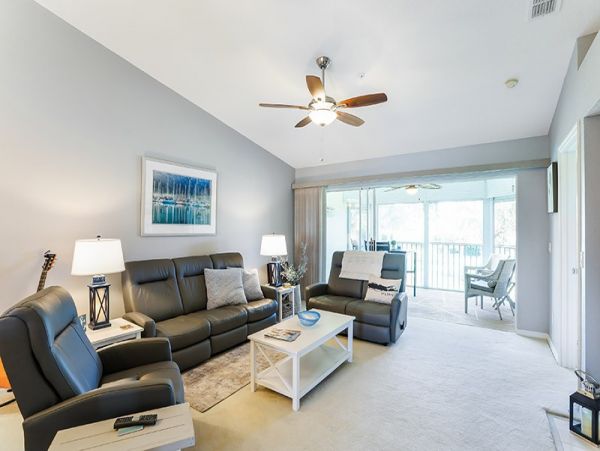 Naples Condo 1019844