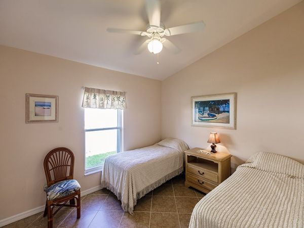 Naples Home 1019846