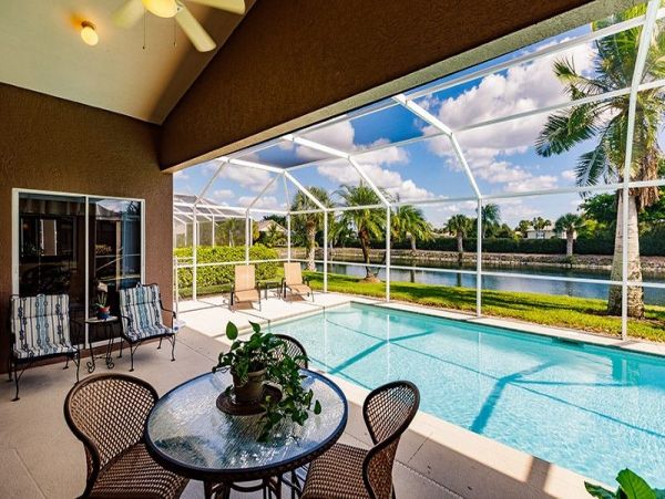 Naples Home 1019846