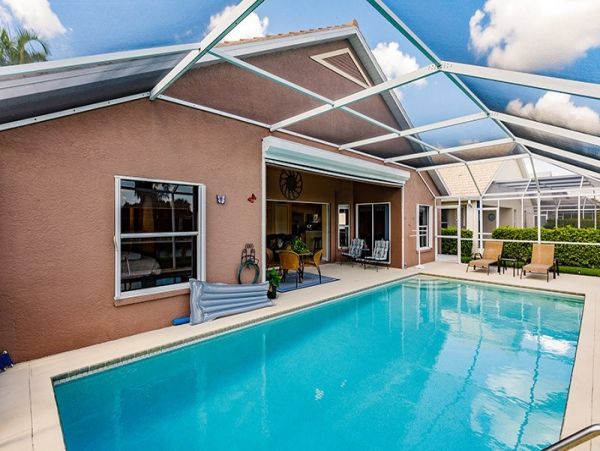 Naples Home 1019846