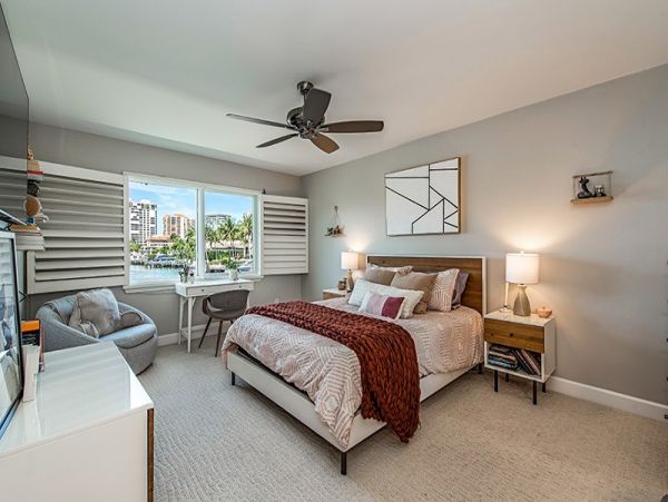 Naples Condo 1019847