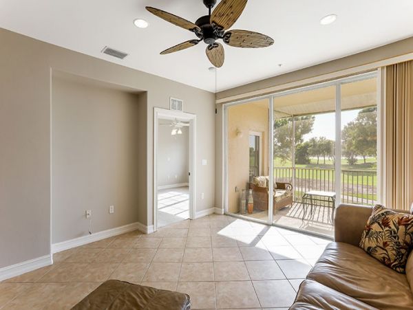 Naples Condo 1019849
