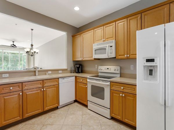 Naples Condo 1019849