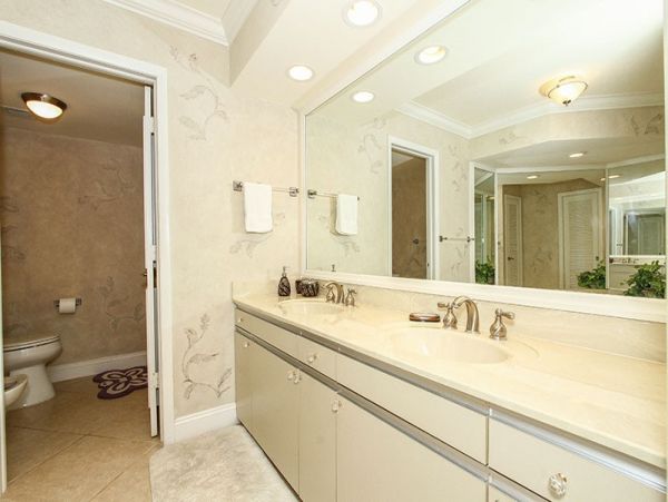 Naples Condo 1019850