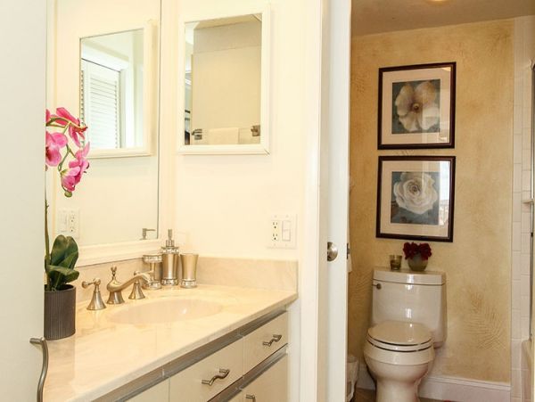 Naples Condo 1019850