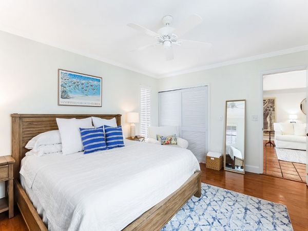 Naples Condo 1019851
