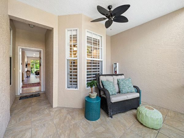 Naples Condo 1019852