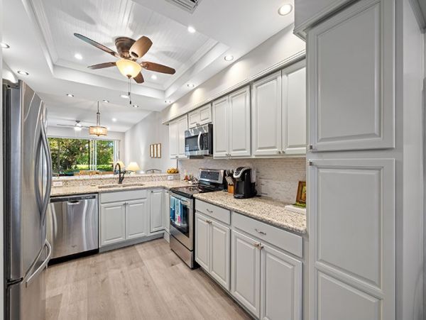 Naples Condo 1019852