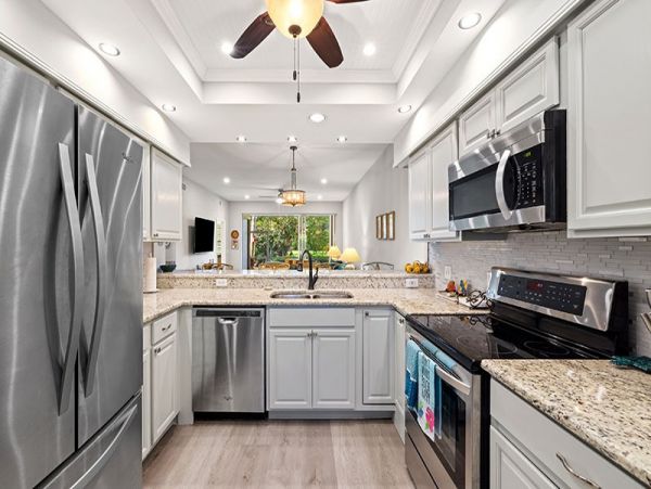 Naples Condo 1019852