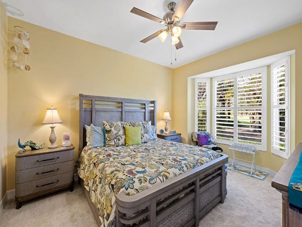 Naples Condo 1019852