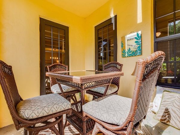 Naples Condo 1019853