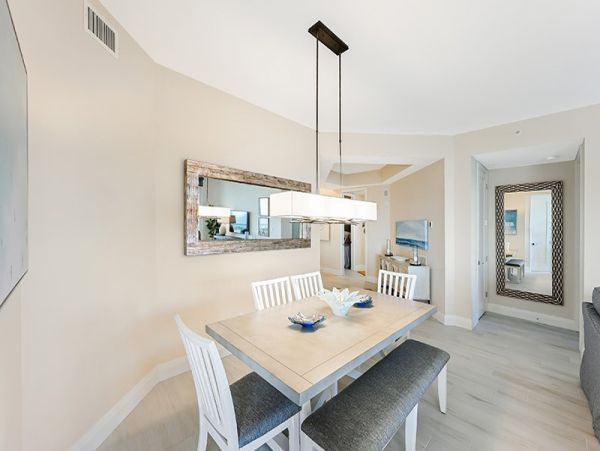 Naples Condo 1019854