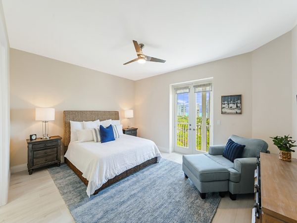 Naples Condo 1019854