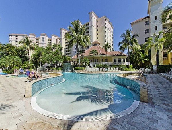 Naples Condo 1019854