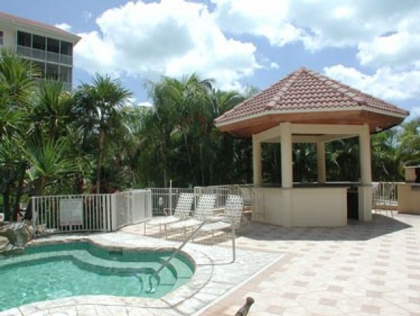 Naples Condo 1019854