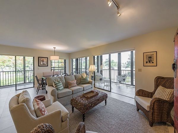 Naples Condo 1019857