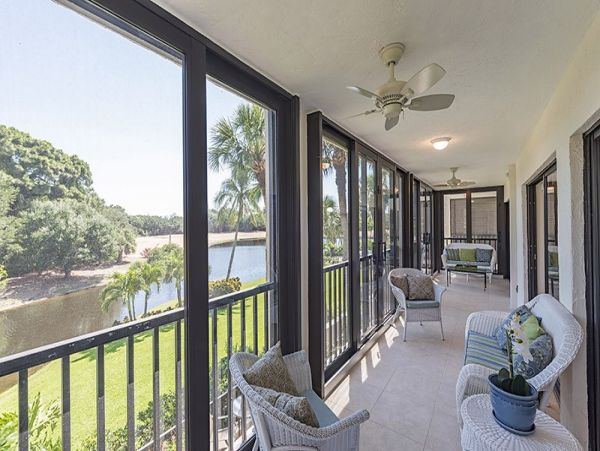Naples Condo 1019857