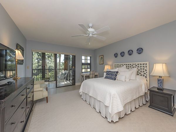 Naples Condo 1019857