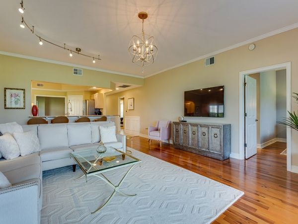 Naples Condo 1019862