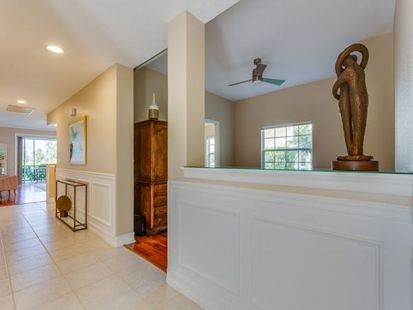 Naples Condo 1019862