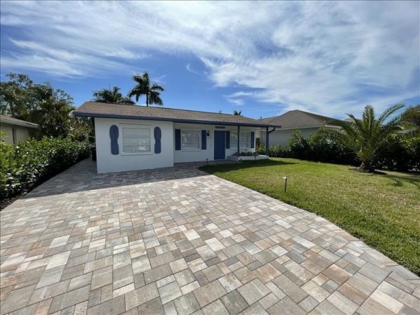 Naples Home 1019863