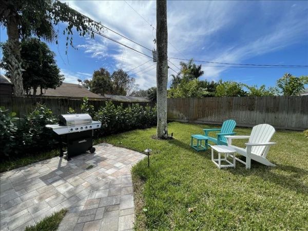 Naples Home 1019863