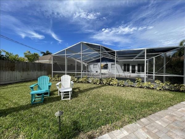 Naples Home 1019863