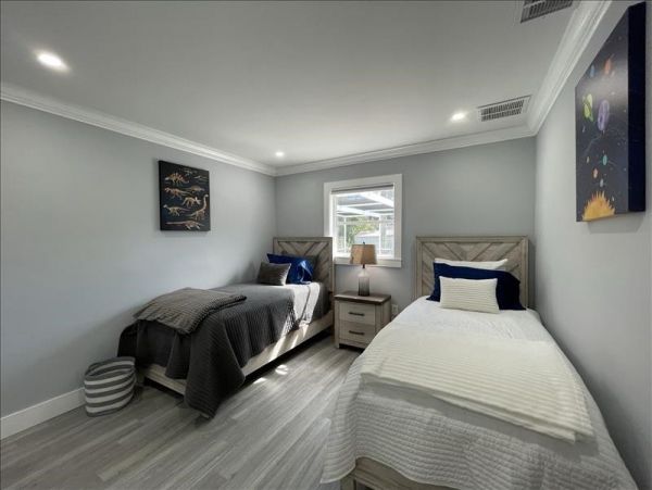 Naples Home 1019863