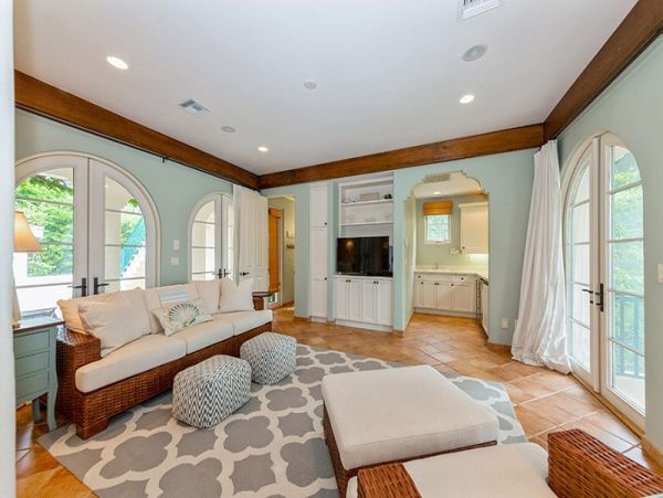 Naples Home 1019864