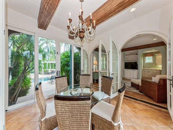 Naples Home 1019864