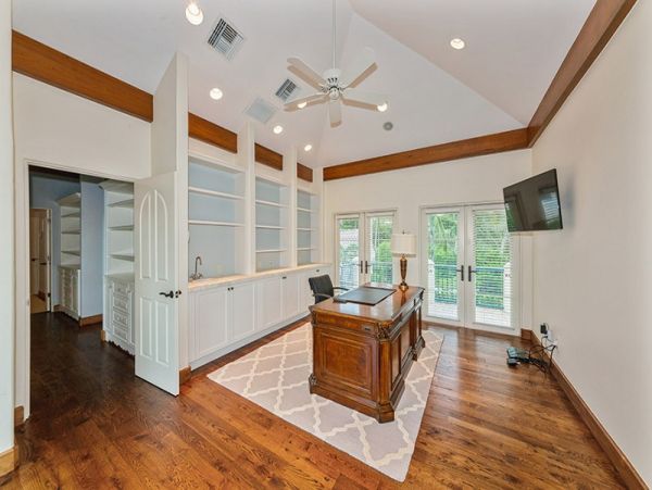 Naples Home 1019864