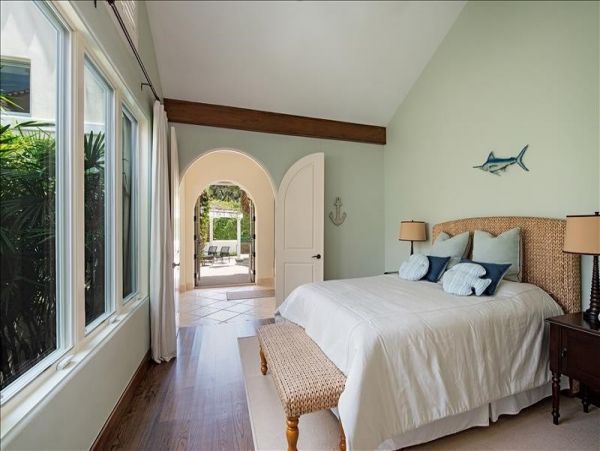 Naples Home 1019864