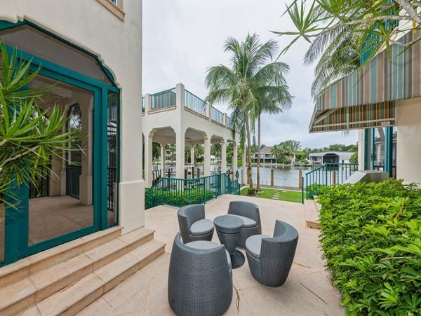 Naples Home 1019864