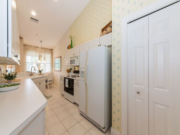 Naples Condo 1019866