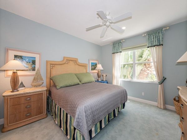 Naples Condo 1019866