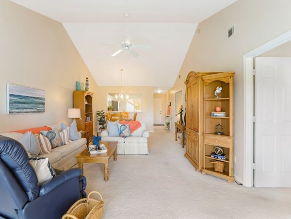 Naples Condo 1019867