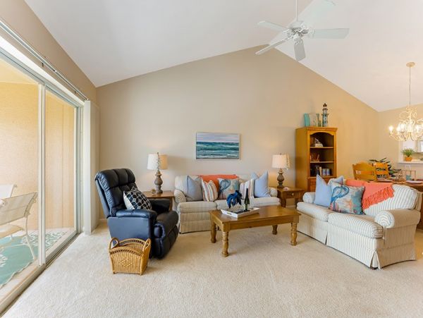 Naples Condo 1019867
