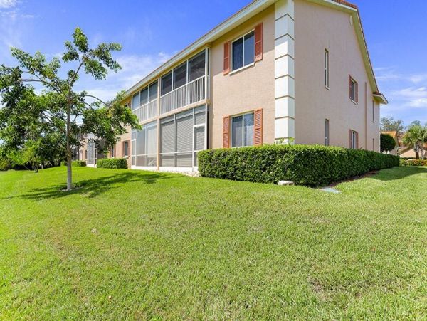 Naples Condo 1019867