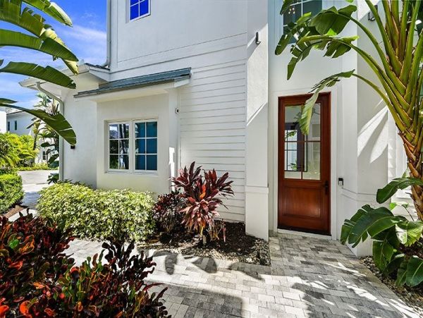 Naples Home 1019869
