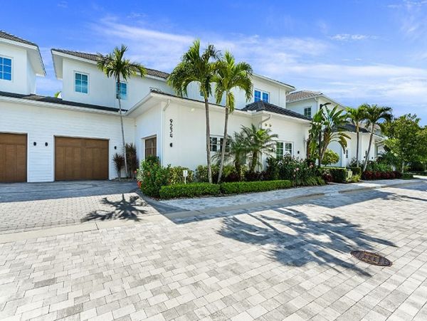 Naples Home 1019869
