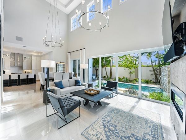Naples Home 1019869